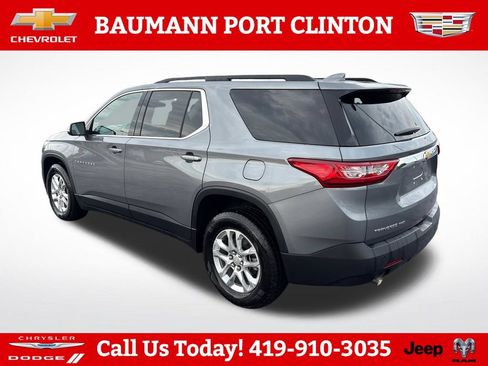 Used 2021 Chevrolet Traverse LT AWD/4WD image 3