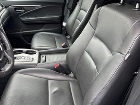Certified 2023 Honda Ridgeline RTL image 12
