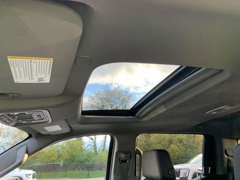 New 2026 GMC Sierra 1500 SLT w/ SLT Premium Plus Package image 13