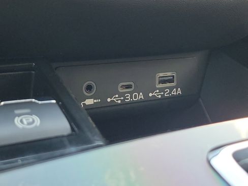 Certified 2025 Subaru Outback Premium w/ Popular Package #1A image 27