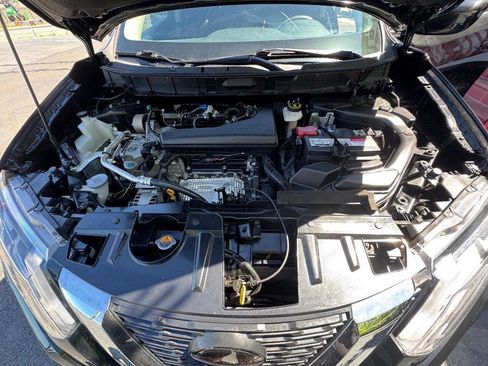 Used 2020 Nissan Rogue S FWD image 31