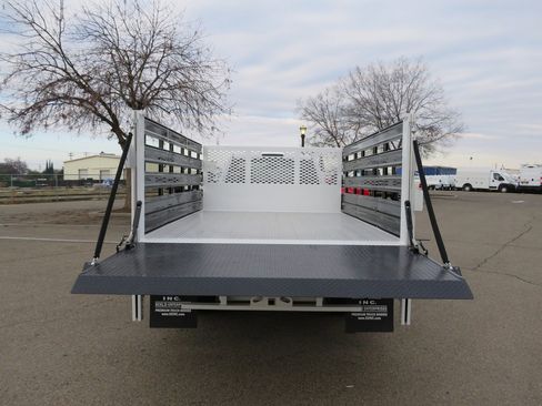 New 2023 RAM 4500 Tradesman image 32