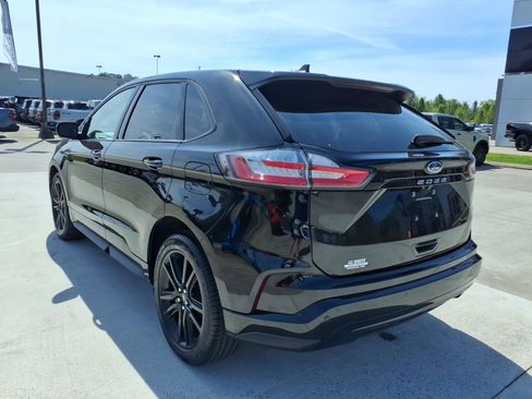 Used 2024 Ford Edge ST-Line image 3
