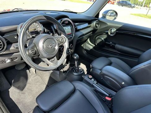 Used 2019 MINI Cooper S image 8