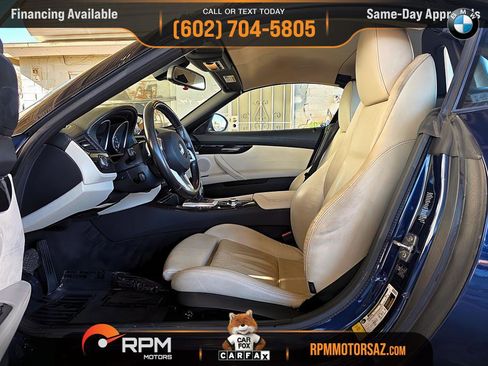 Used 2009 BMW Z4 sDrive35i image 11