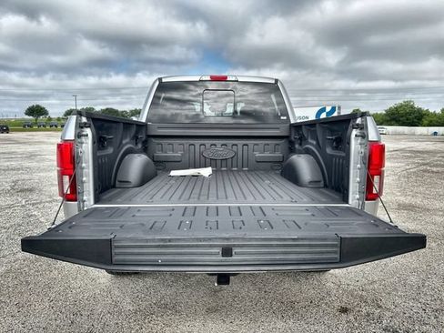 Certified 2020 Ford F150 Platinum w/ Equipment Group 701A Luxury AWD/4WD image 24