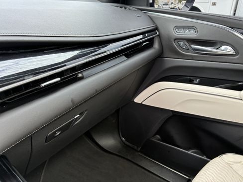 Used 2021 Cadillac Escalade Sport w/ Driver Assist Tech Package RWD image 39