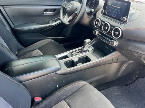 Used 2021 Nissan Sentra SR FWD image 16