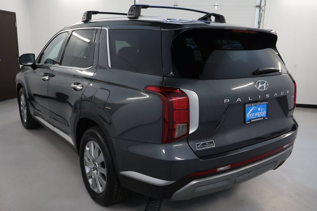 Used 2023 Hyundai Palisade SEL AWD/4WD image 5