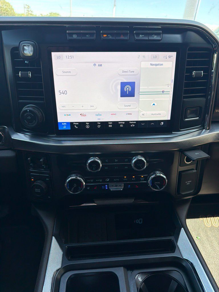 Used 2024 Ford F350 King Ranch w/ FX4 Off-Road Package AWD/4WD image 12