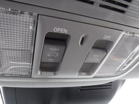 Used 2017 Honda CR-V EX image 26