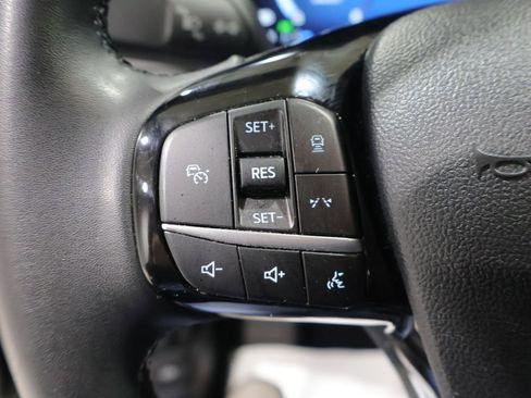 Used 2024 Ford Escape Platinum AWD/4WD image 34