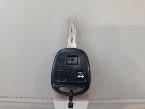 Used 2002 Lexus SC 430 Convertible RWD image 38