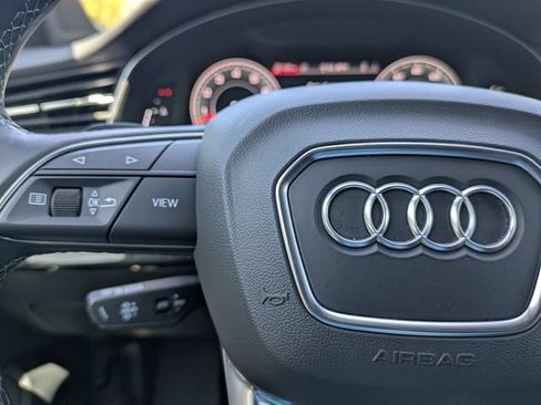 Used 2025 Audi Q7 3.0T Premium Plus AWD/4WD image 15