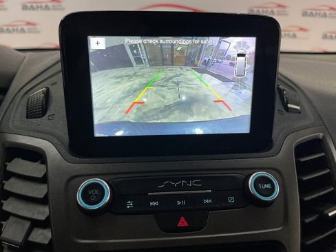 Used 2020 Ford Transit Connect XLT image 19