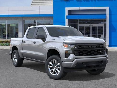 New 2026 Chevrolet Silverado 1500 Custom w/ LPO, Dark Essentials Package RWD image 7