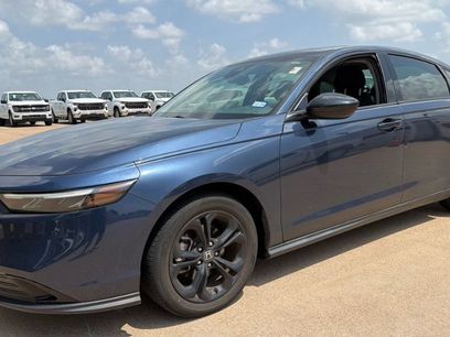 Used 2025 Honda Accord SE
