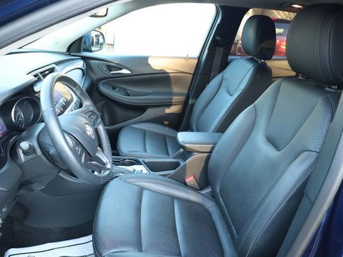 Used 2023 Buick Encore GX Essence w/ Experience Buick Package image 20