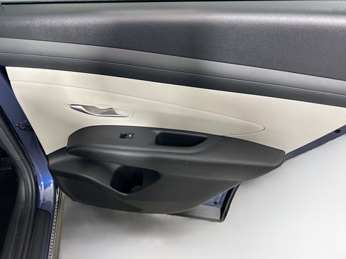Used 2025 Hyundai Tucson SEL FWD image 29