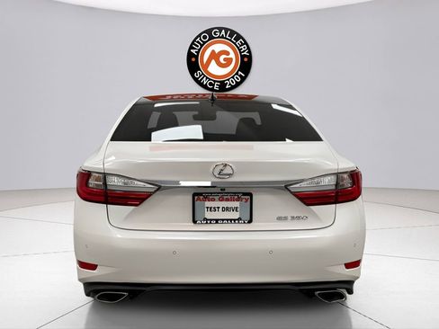 Used 2018 Lexus ES 350 w/ Luxury Package w/Wood Trim image 7