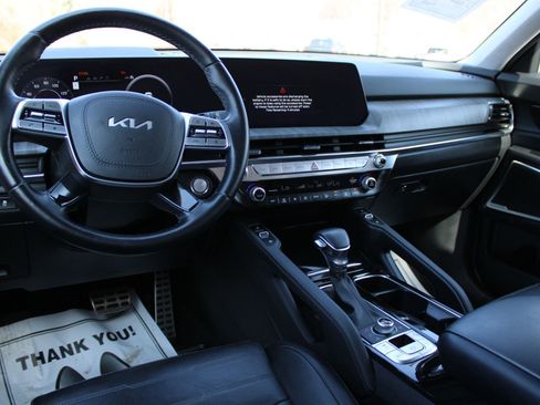 Used 2023 Kia Telluride SX Prestige AWD/4WD image 16