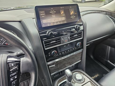 Used 2024 Nissan Armada Platinum AWD/4WD image 30