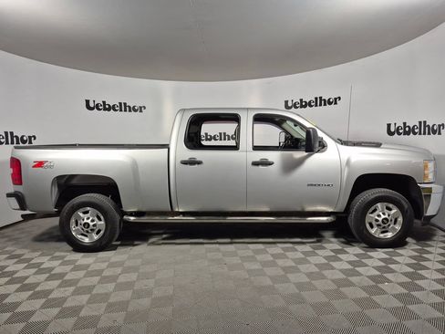 Used 2013 Chevrolet Silverado 2500 LT w/ Interior Plus Package AWD/4WD image 8