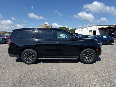 Used 2021 Chevrolet Tahoe Z71 w/ Z71 Off-Road Package AWD/4WD image 9