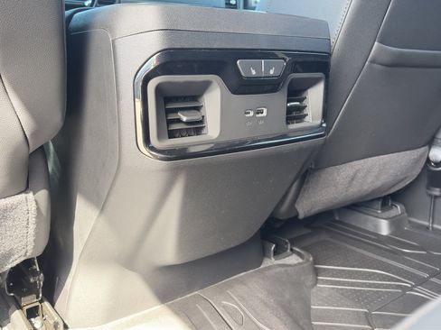 New 2026 Chevrolet Silverado 2500 ZR2 AWD/4WD image 30