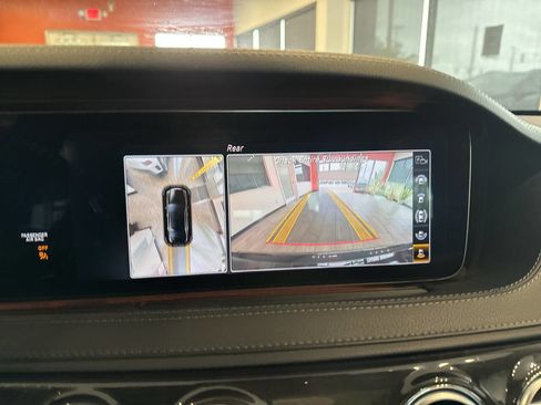 Used 2019 Mercedes-Benz S 560 4MATIC Sedan image 26