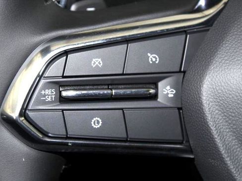 New 2026 Chevrolet Equinox LT w/ Convenience Package II image 14