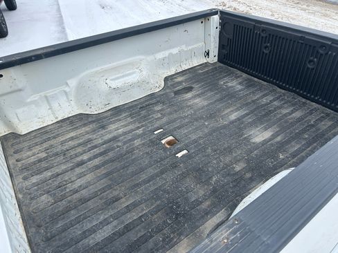 Used 2011 Ford F250 XLT w/ XLT Interior Pkg image 36