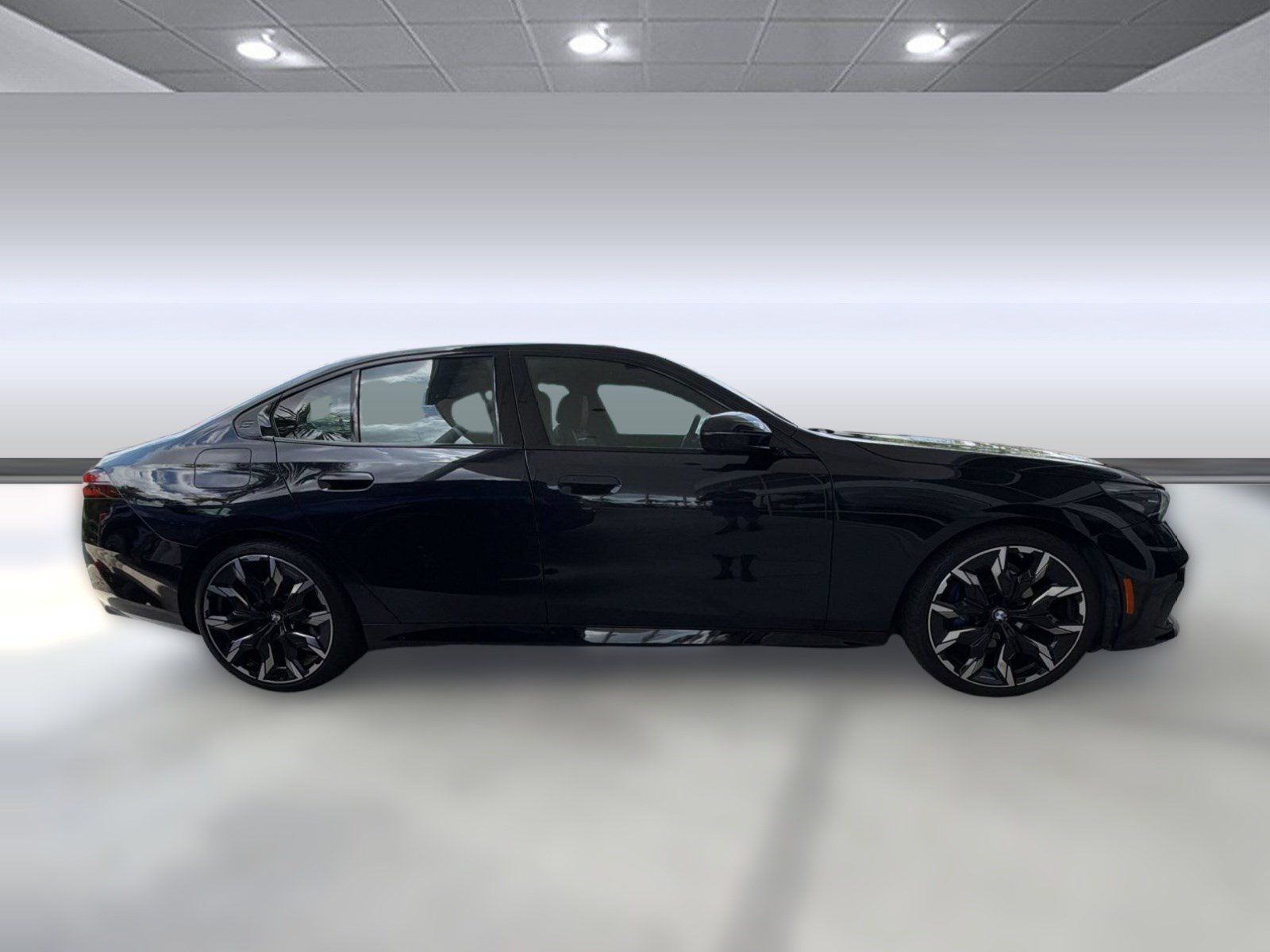 Used 2026 BMW 530i w/ M Sport Package RWD image 8