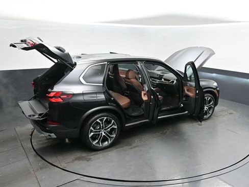 New 2026 BMW X5 sDrive40i w/ Parking Assistance Package image 44