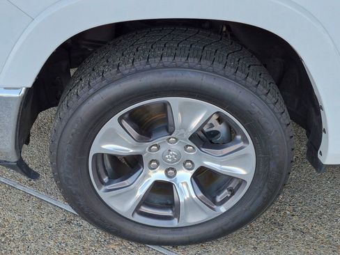 Used 2022 RAM 1500 Laramie AWD/4WD image 8