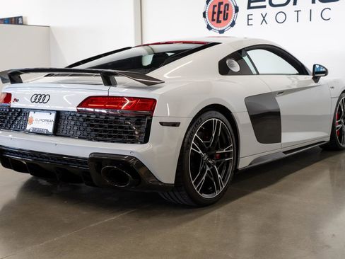Used 2020 Audi R8 V10 performance image 15
