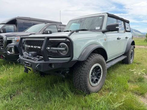Used 2022 Ford Bronco Badlands AWD/4WD image 1