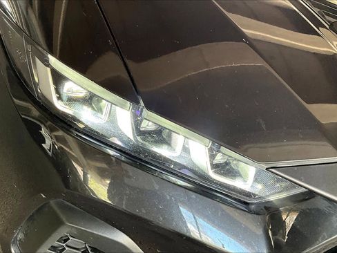 Used 2024 Ford Mustang GT Premium image 27