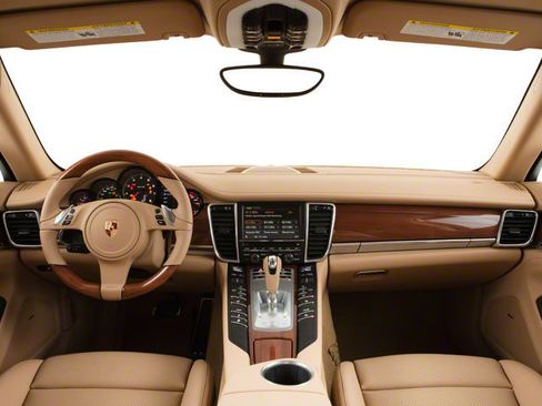 Used 2010 Porsche Panamera Turbo image 7