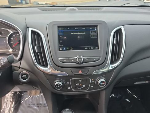 Used 2019 Chevrolet Equinox LT FWD image 21