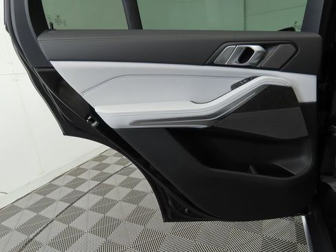 Certified 2025 BMW X5 sDrive40i image 28