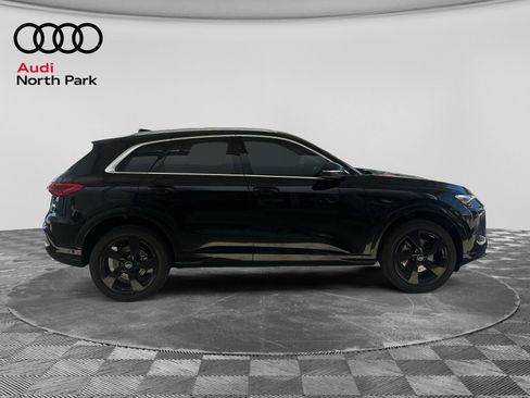 Used 2025 Audi Q5 Premium Plus AWD/4WD image 6