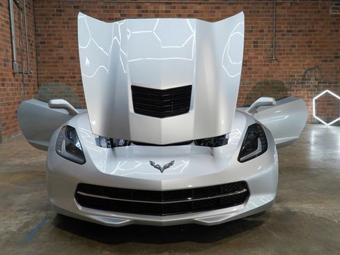 Used 2014 Chevrolet Corvette Stingray Convertible w/ 3LT Preferred Equipment Group RWD image 24