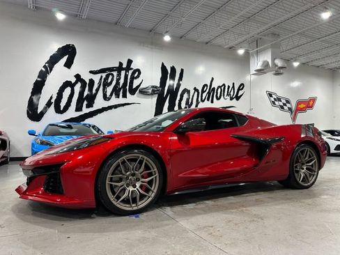 Used 2025 Chevrolet Corvette Z06 RWD image 23