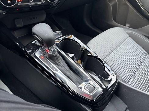 Used 2024 Chevrolet Trax LT w/ Driver Confidence Package image 31