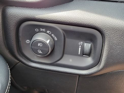Used 2026 RAM 2500 Big Horn AWD/4WD image 10