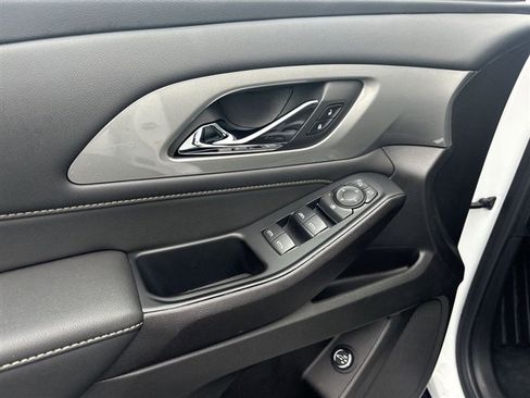 Certified 2023 Chevrolet Traverse LT w/ Midnight/Sport Edition image 22