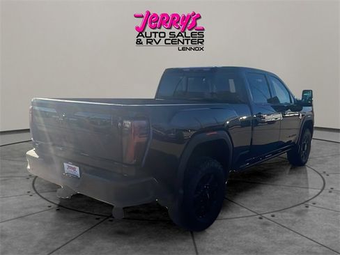Used 2024 GMC Sierra 2500 AT4 w/ AT4 Premium Plus Package image 15