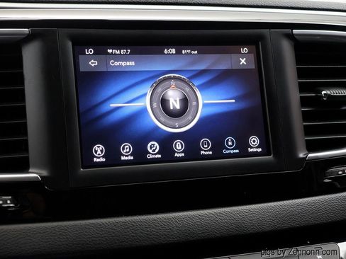 Used 2020 Chrysler Pacifica Touring w/ S Appearance Package FWD image 21