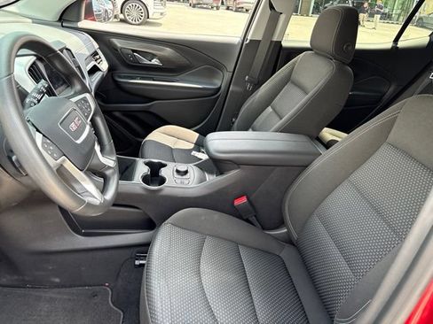 Used 2023 GMC Terrain SLE w/ Driver Convenience Package AWD/4WD image 9